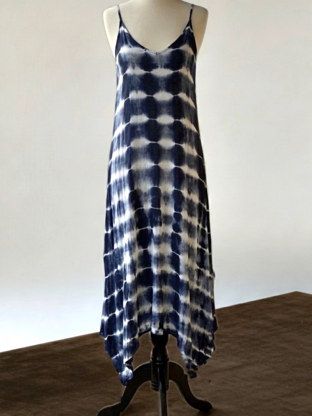 Fifteen Twenty Blue White  Tie Dye Handkerchief  Midi Dress Size Large